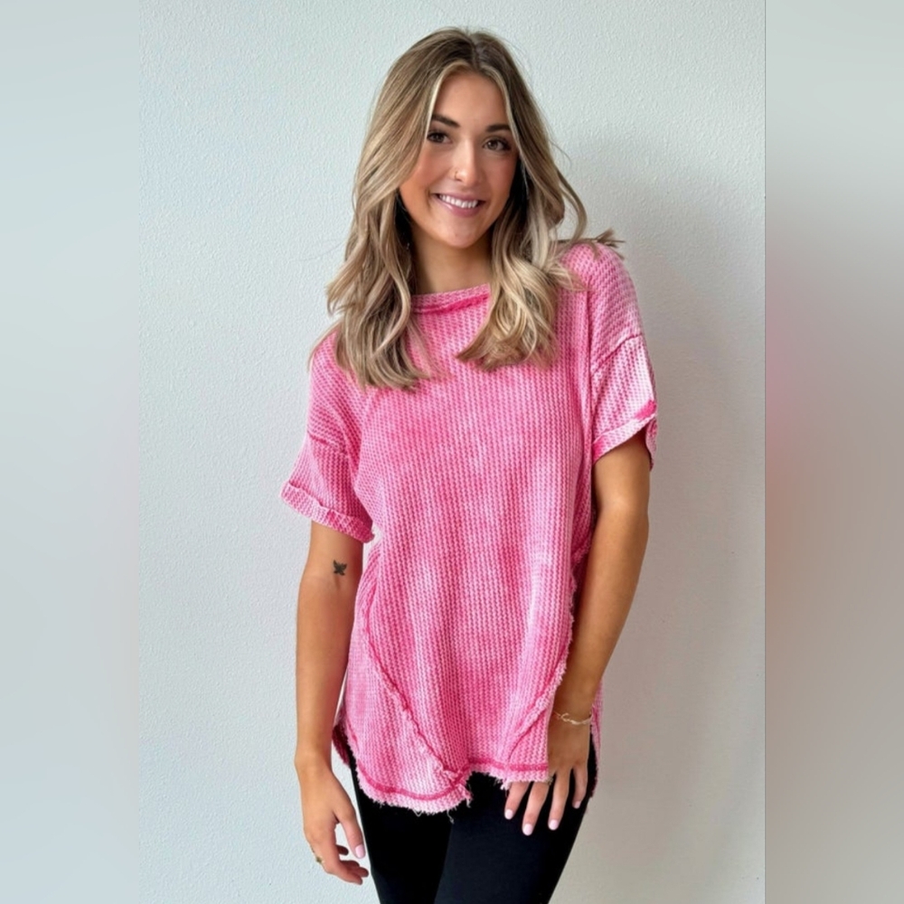 READ Zenana nwot Pink Waffle Knit S/M Distressed Top Mineral Wash High Low Tunic